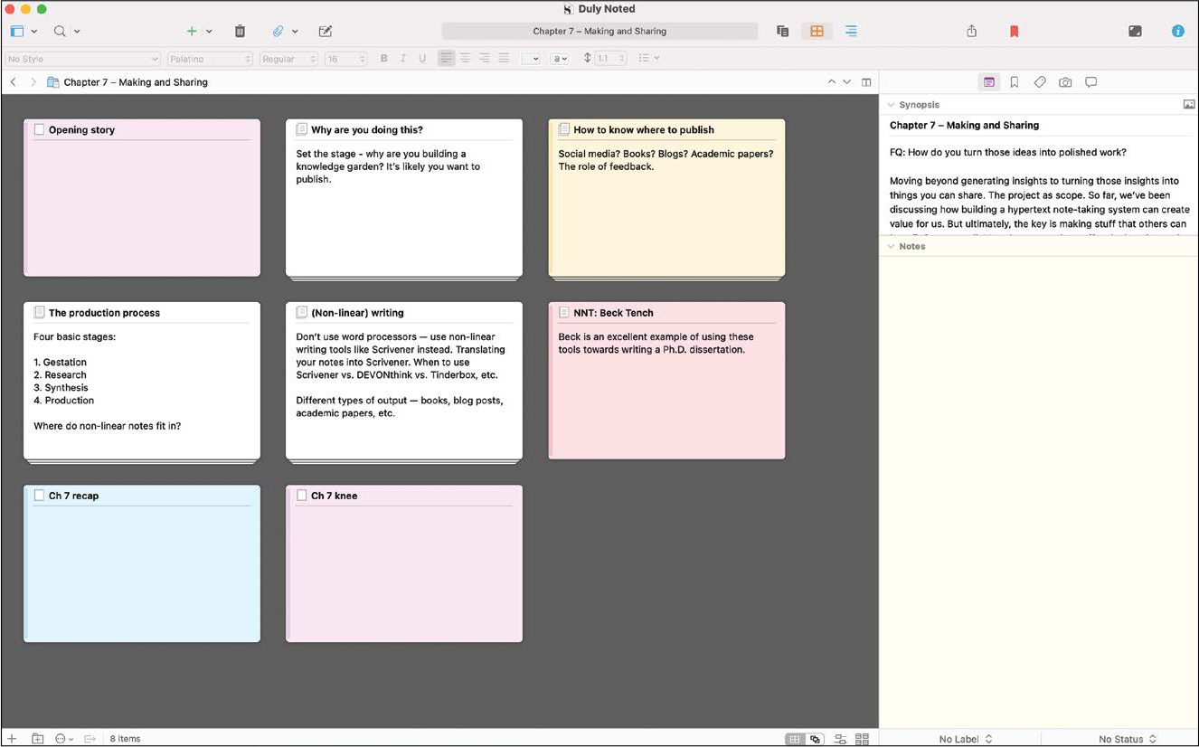 Scrivener 应用显示了看起来像带有短文本的彩色索引卡片。